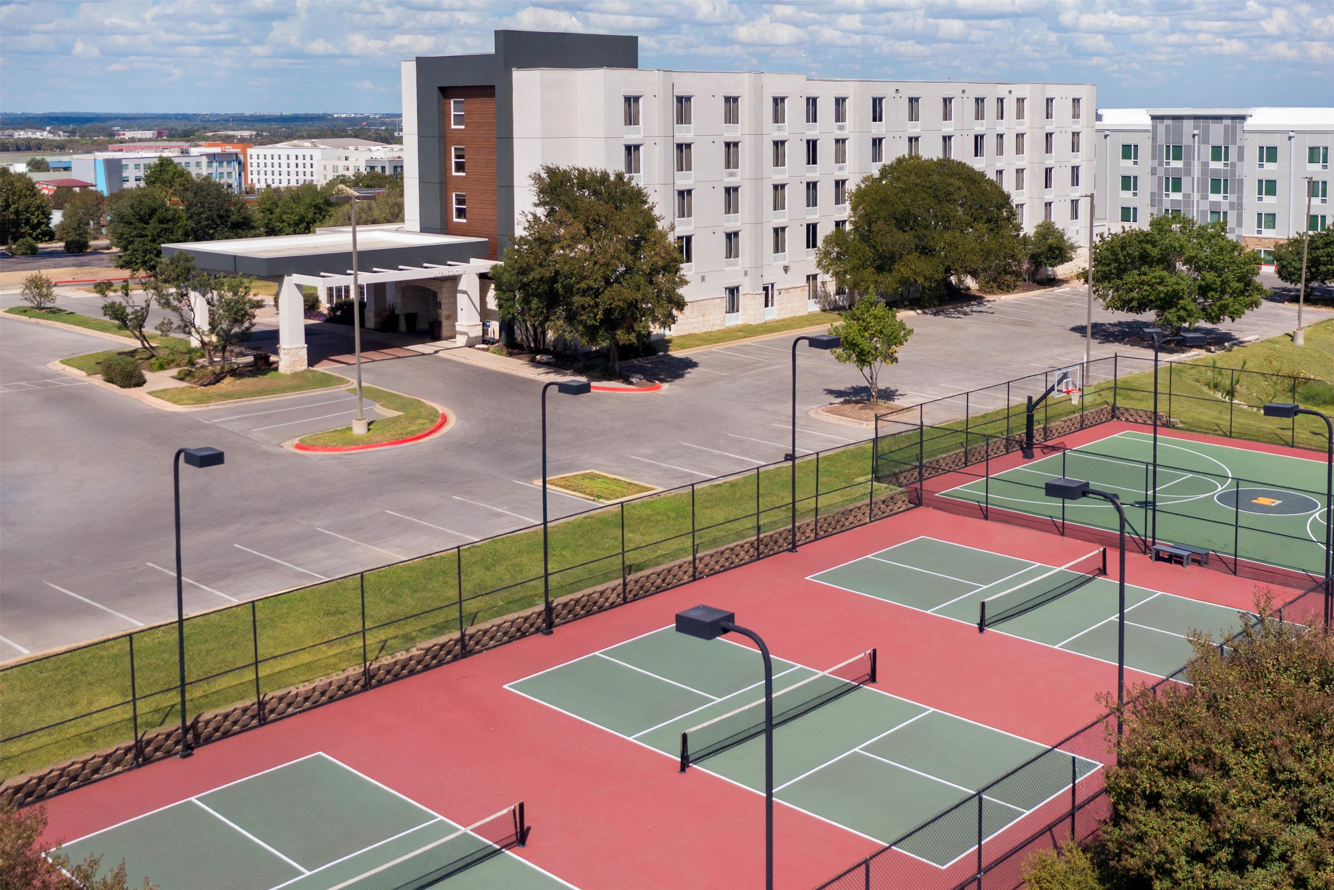 Recreational Facility | Hampton Inn & Suites Austin-Airport