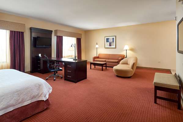  - Hampton Inn & Suites Buda