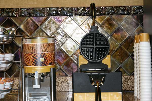 Restaurant - Hampton Inn & Suites Cedar Park Austin