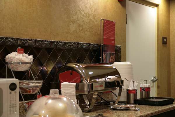 Restaurant - Hampton Inn & Suites Cedar Park Austin