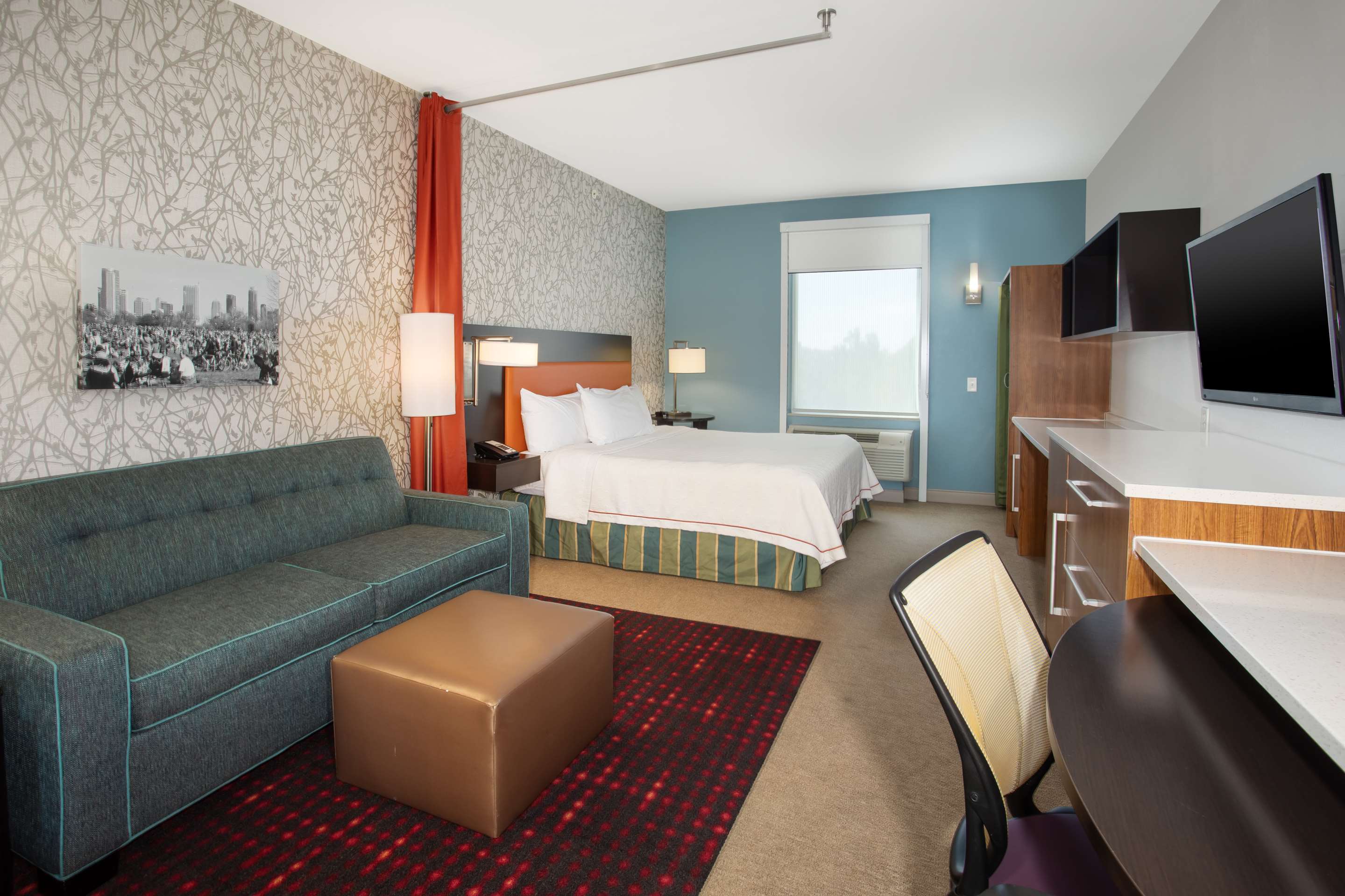 Guest room