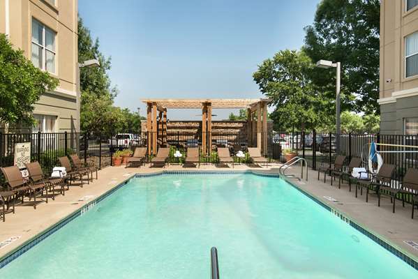 Pool - Homewood Suites by Hilton South Austin - I-35, Exit 231