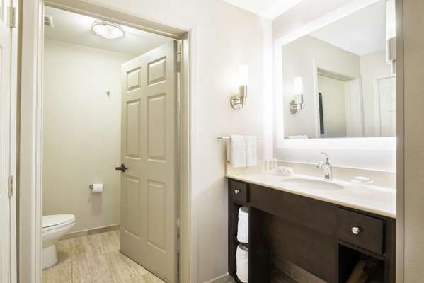  - Homewood Suites by Hilton South Austin - I-35, Exit 231