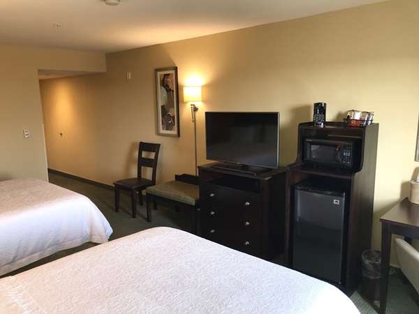  - Hampton Inn & Suites Lakeway