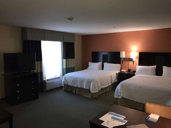  - Hampton Inn & Suites Lakeway