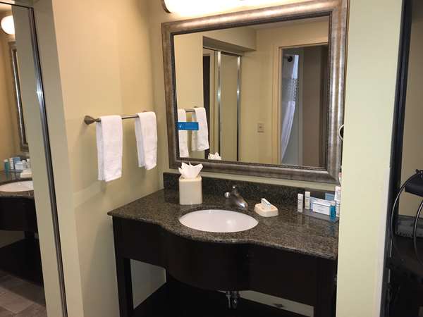  - Hampton Inn & Suites Lakeway