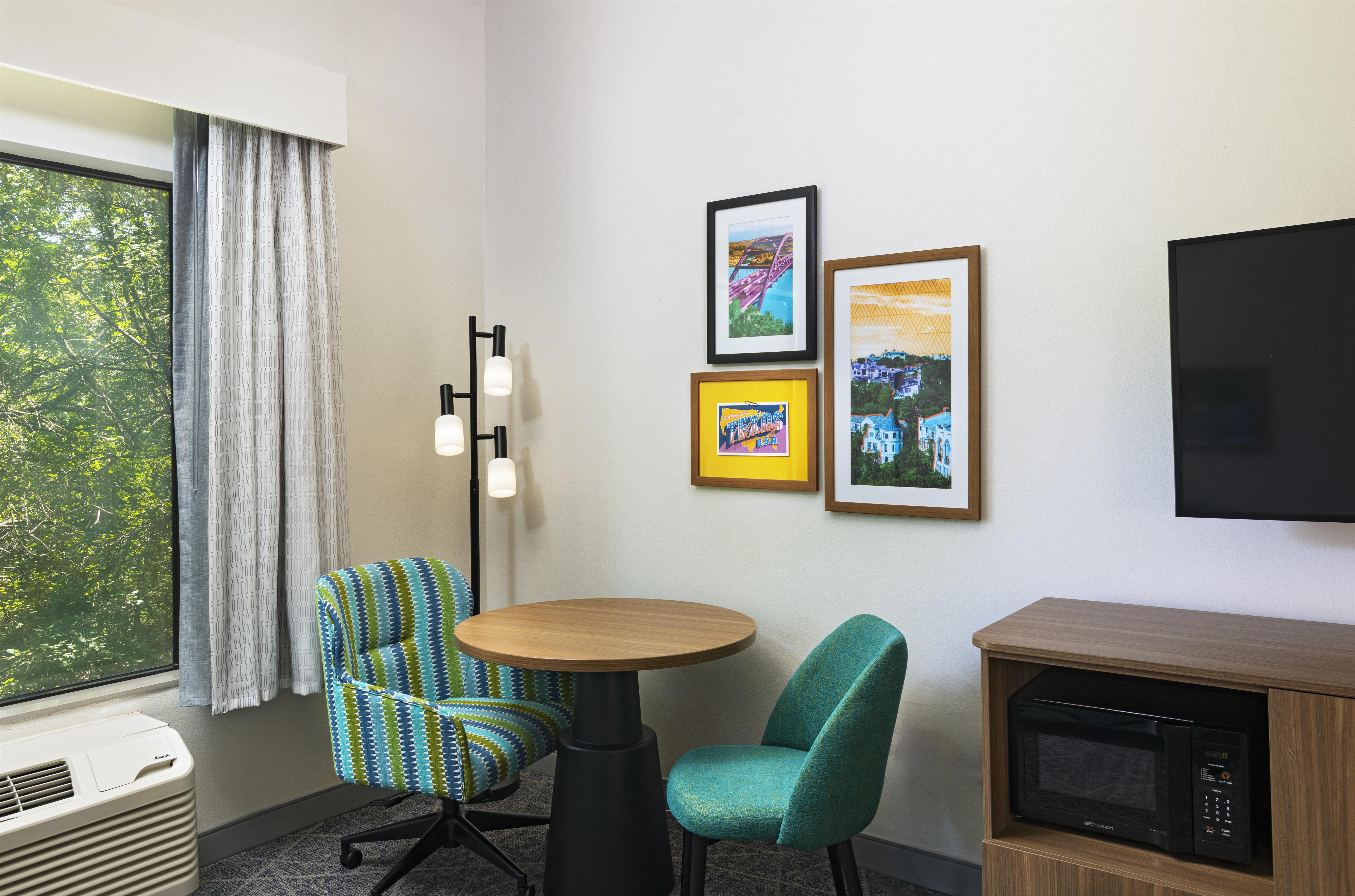 Hampton Inn & Suites by Hilton Austin - Lakeway Room Type - 1 KNG HEARING ACC NOSMOK