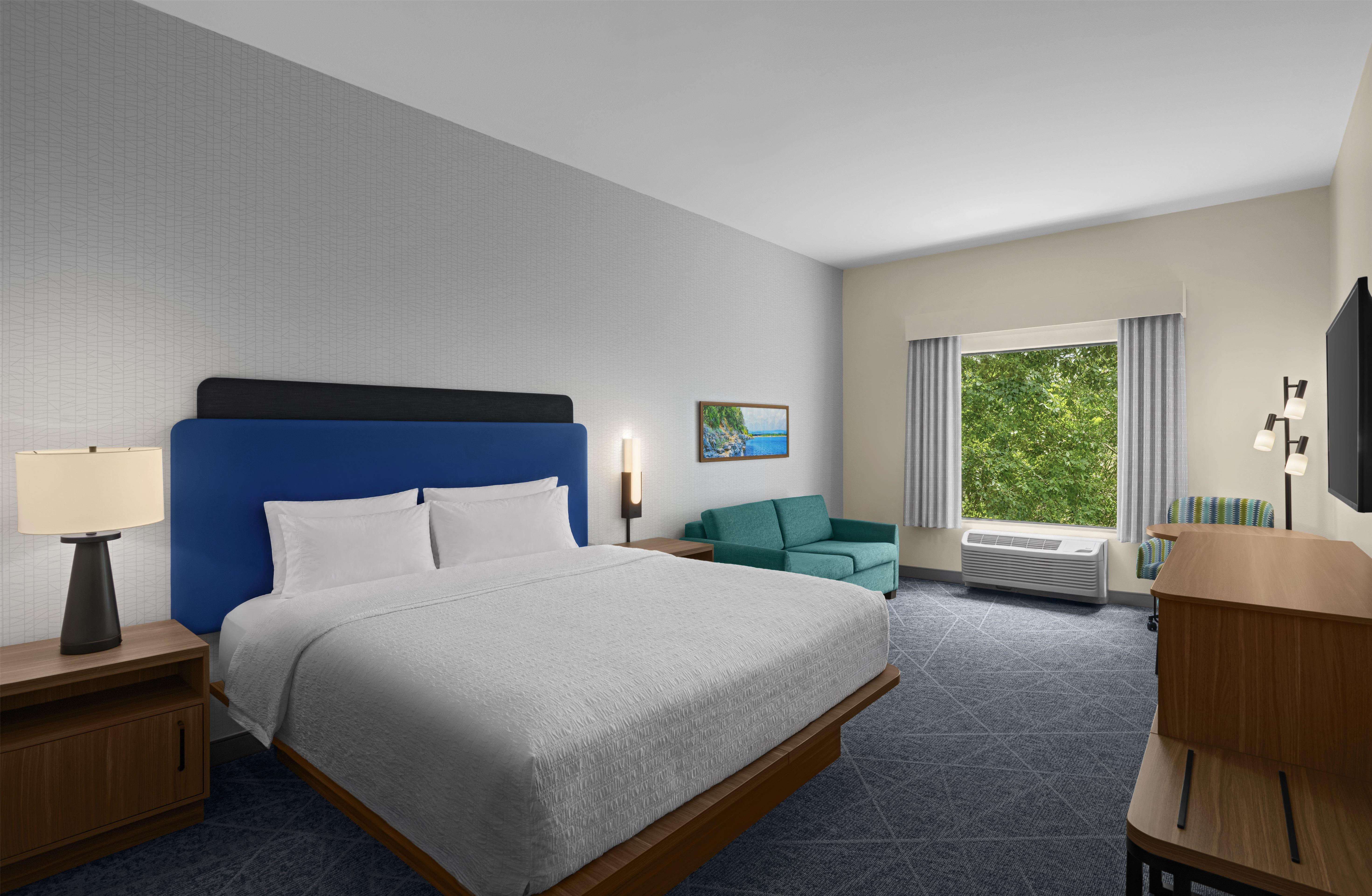 Hampton Inn & Suites by Hilton Austin - Lakeway Room Type - 1 KING ROOM W  SOFABED NS