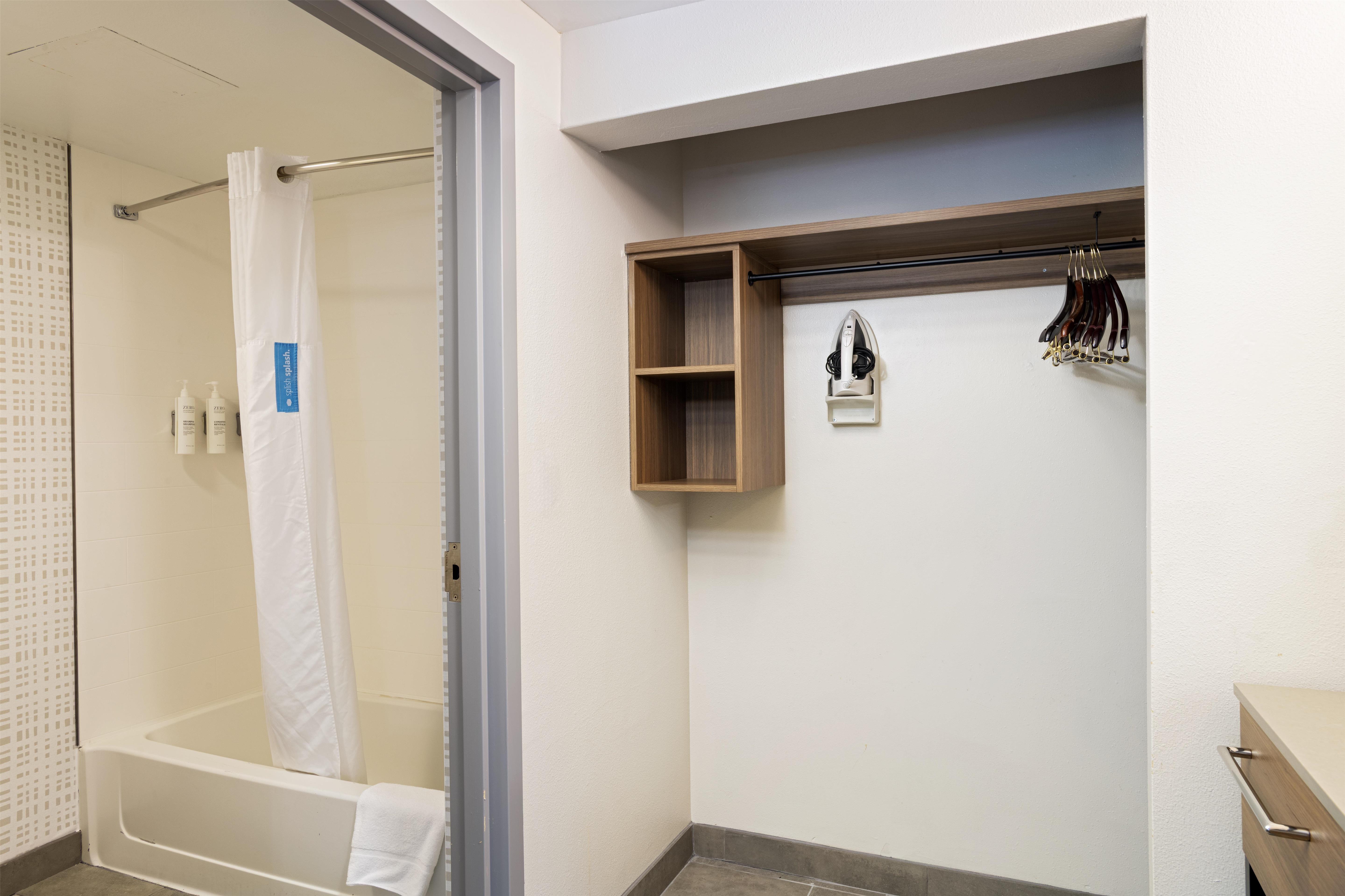 Hampton Inn & Suites by Hilton Austin - Lakeway Room Type - 1 KING STUDIO STE NOSMOK