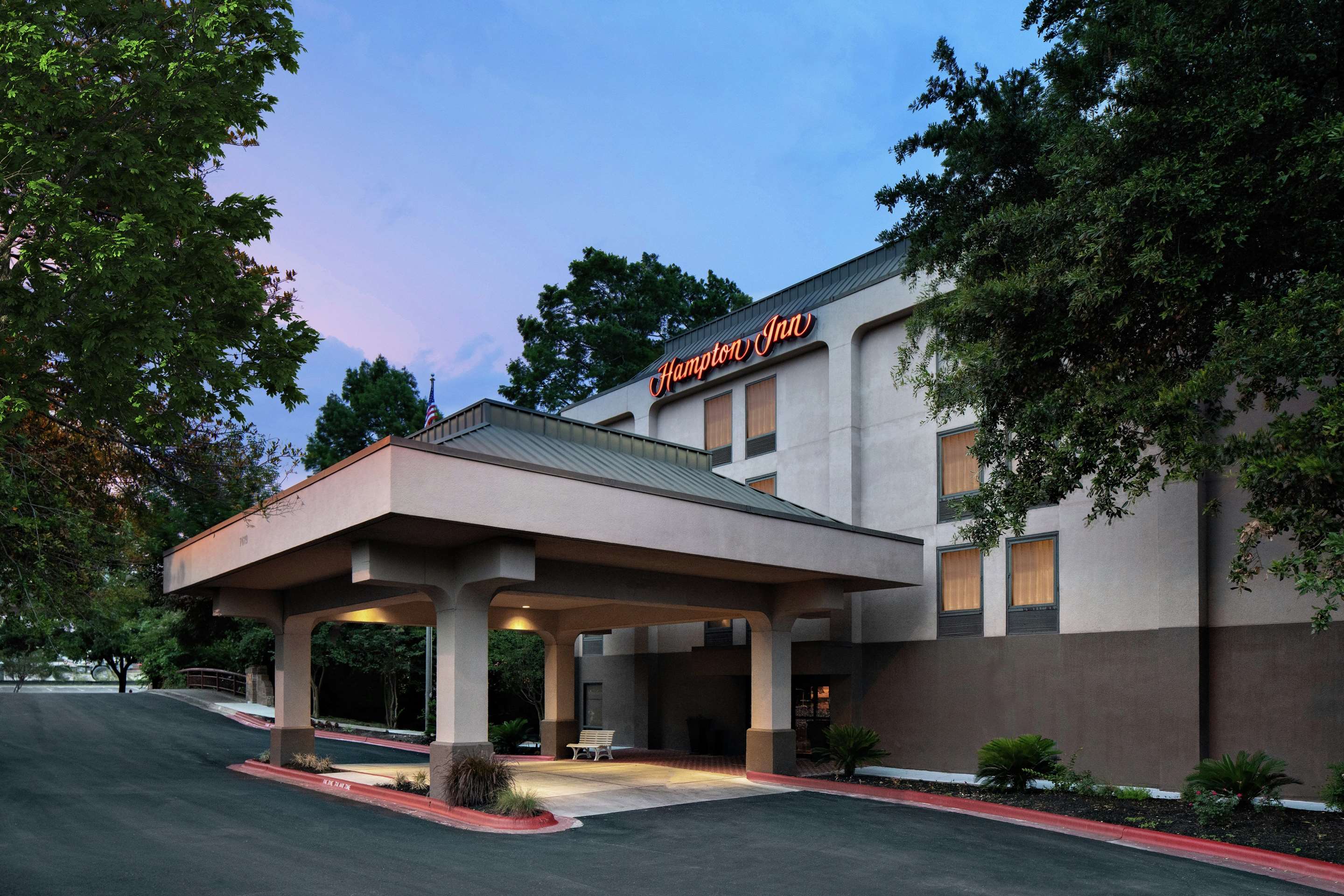 Exterior | Hampton Inn Austin North @ I - 35 & Hwy 183