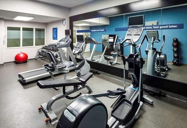 Fitness/ Exercise Room - Hampton Inn Northwest Austin