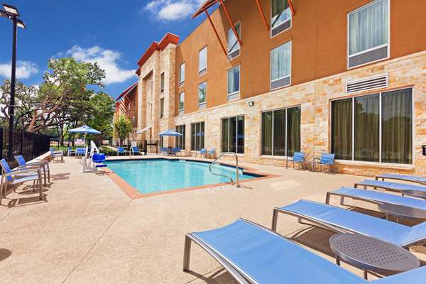 Pool - Hampton Inn Oak Hill Austin