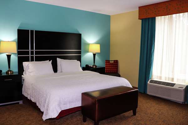  - Hampton Inn Oak Hill Austin