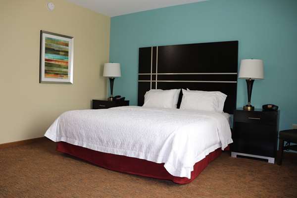  - Hampton Inn Oak Hill Austin