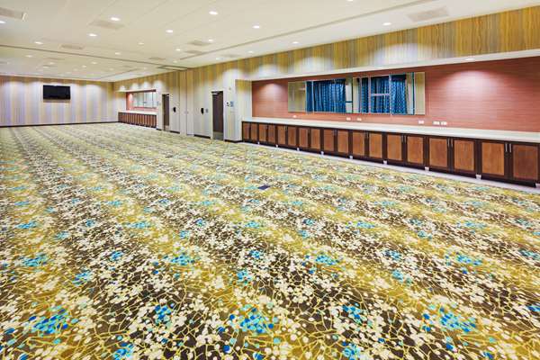  - Hampton Inn Oak Hill Austin