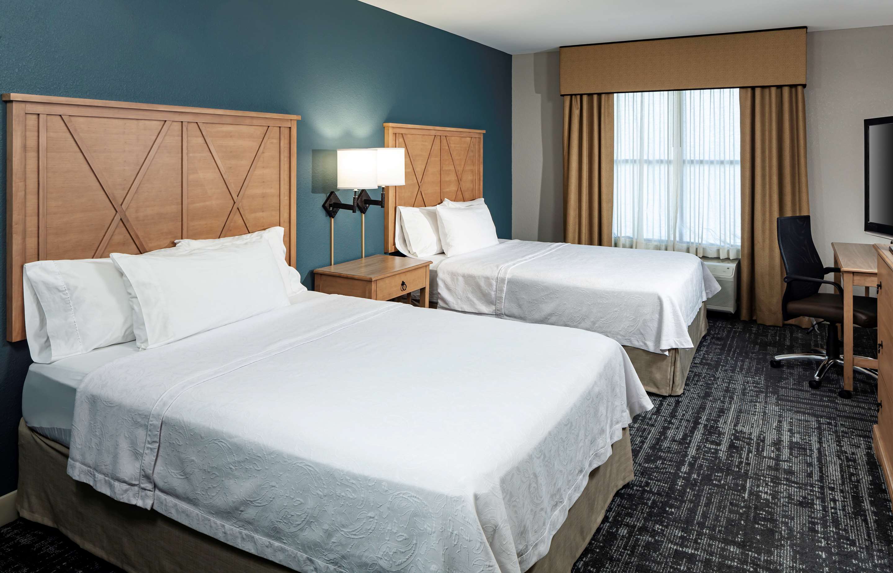 Guest room