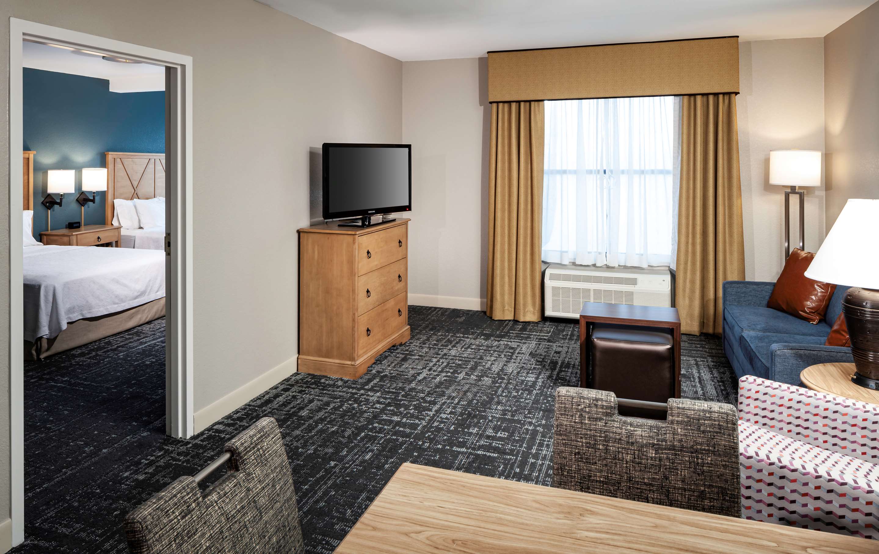 Guest room