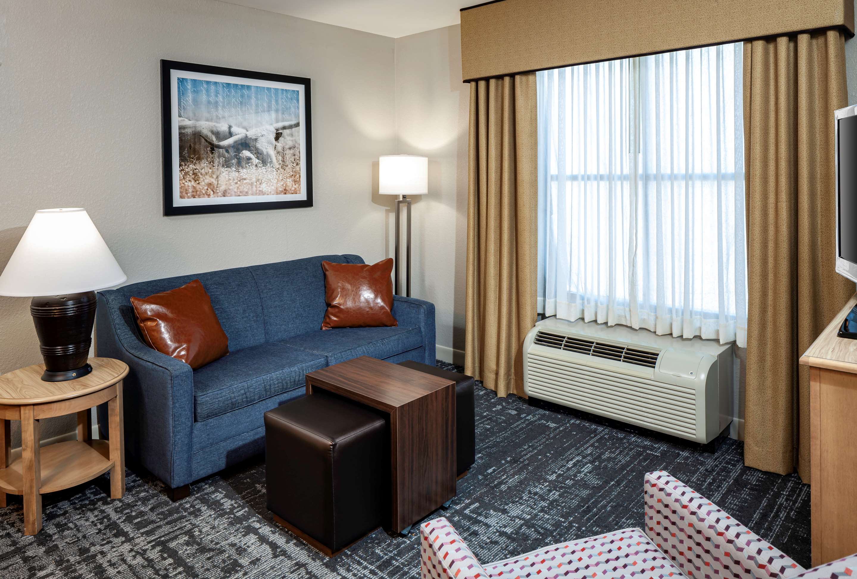 Guest room