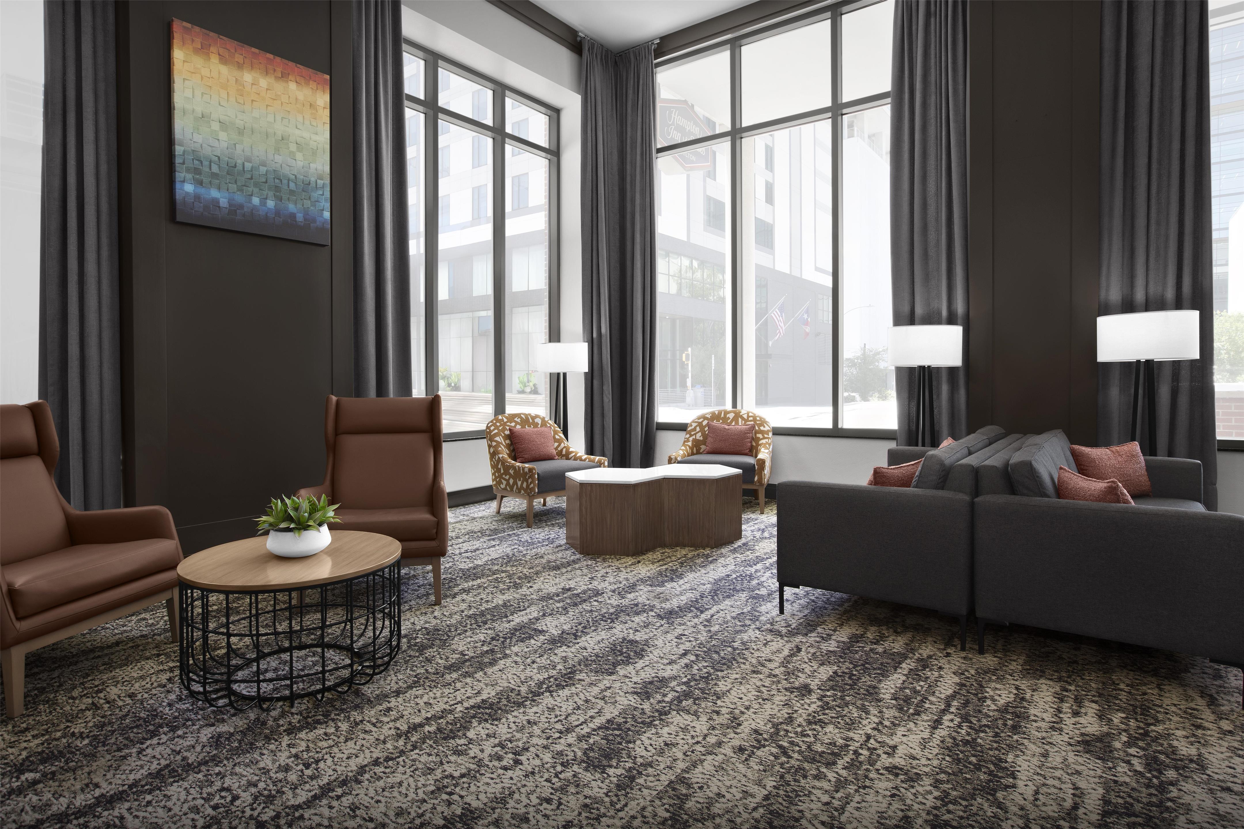 Lobby | Hampton Inn & Suites Austin @ The University / Capitol