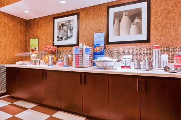 Restaurant - Hampton Inn Hendersonville - I-26, Exit 49