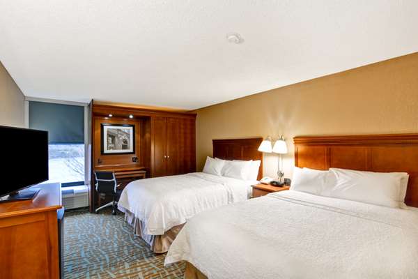  - Hampton Inn Hendersonville - I-26, Exit 49