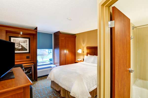  - Hampton Inn Hendersonville - I-26, Exit 49