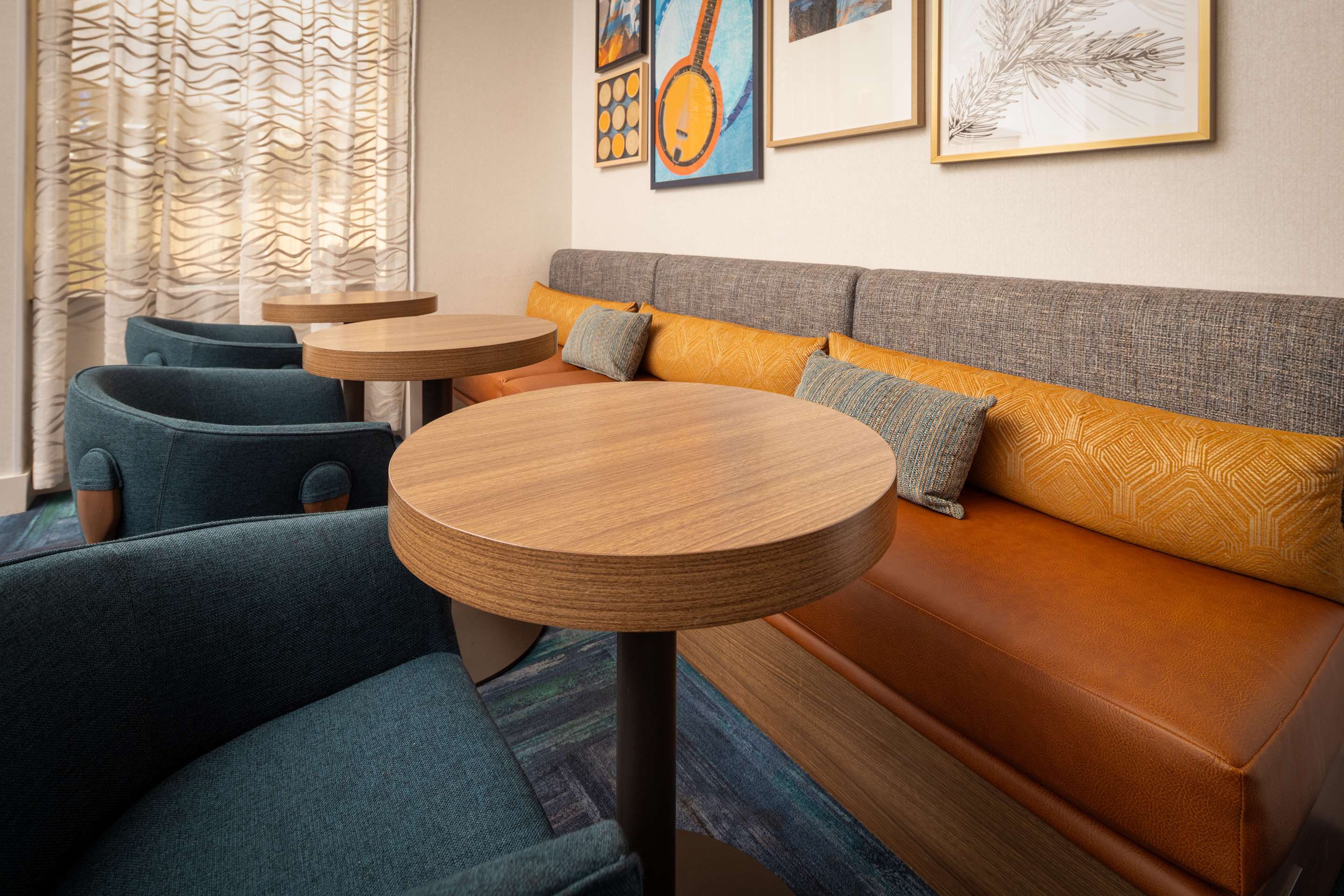 Restaurant | Homewood Suites by Hilton - Asheville