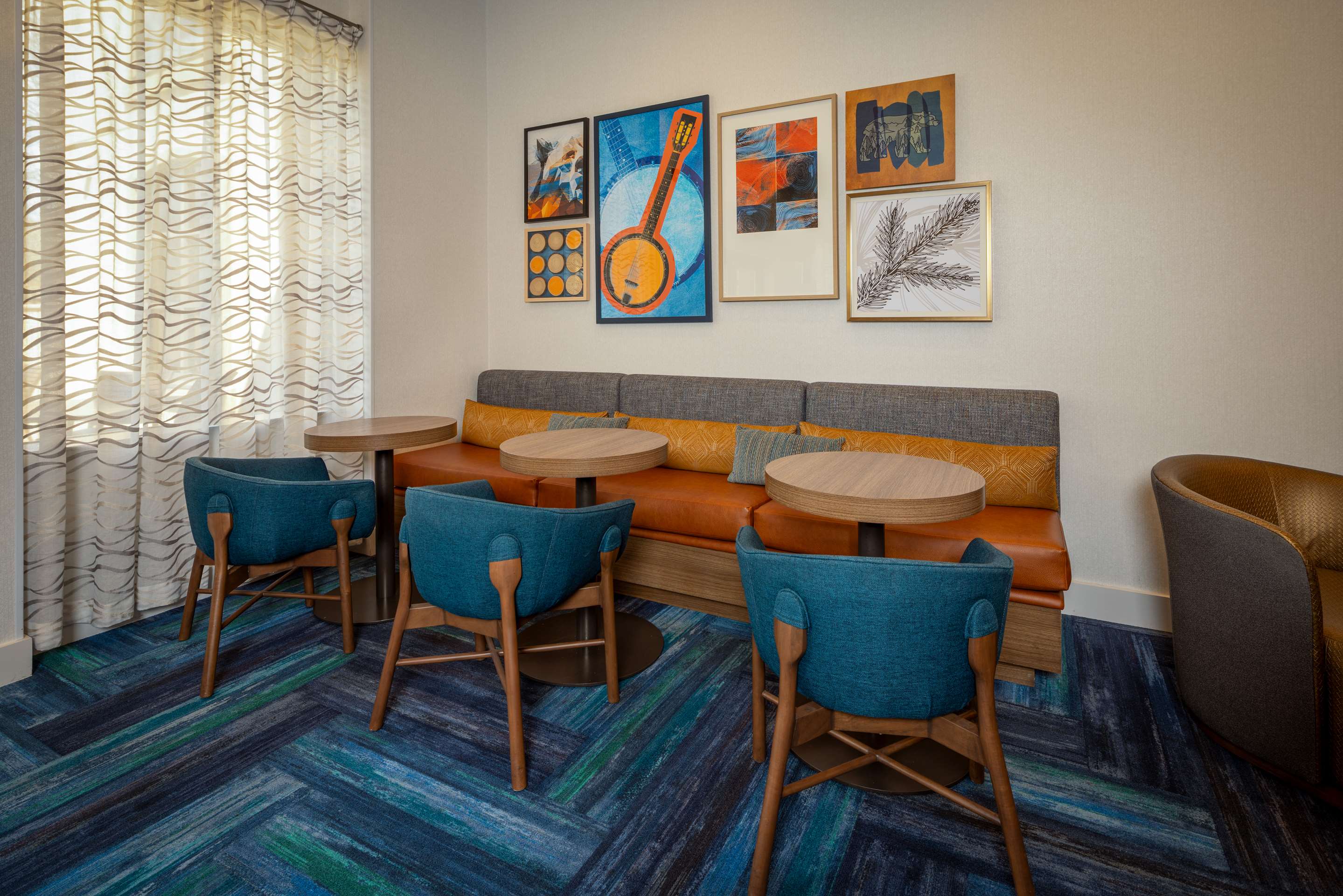 Restaurant | Homewood Suites by Hilton - Asheville