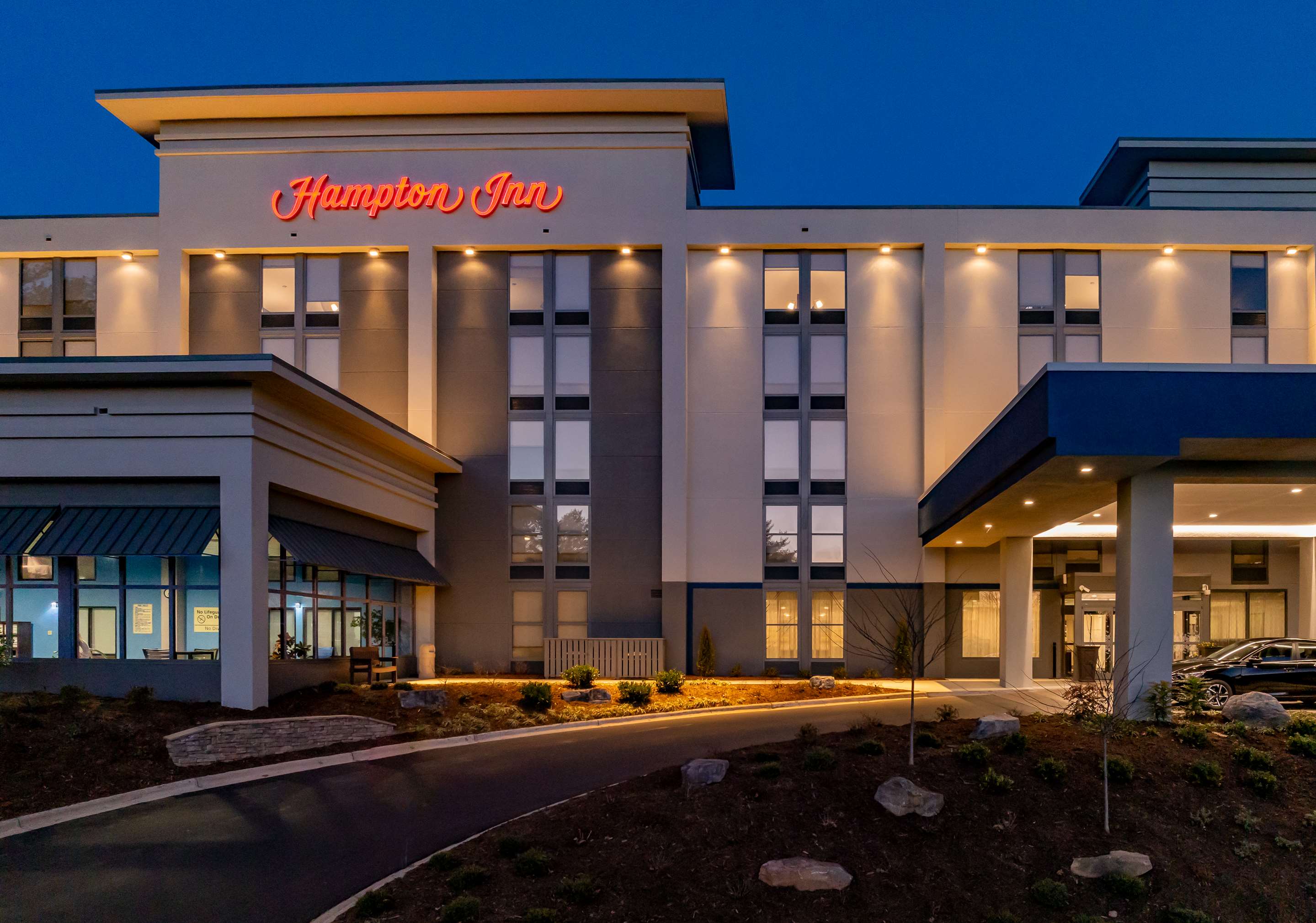 Exterior | Hampton Inn Asheville-Tunnel Road