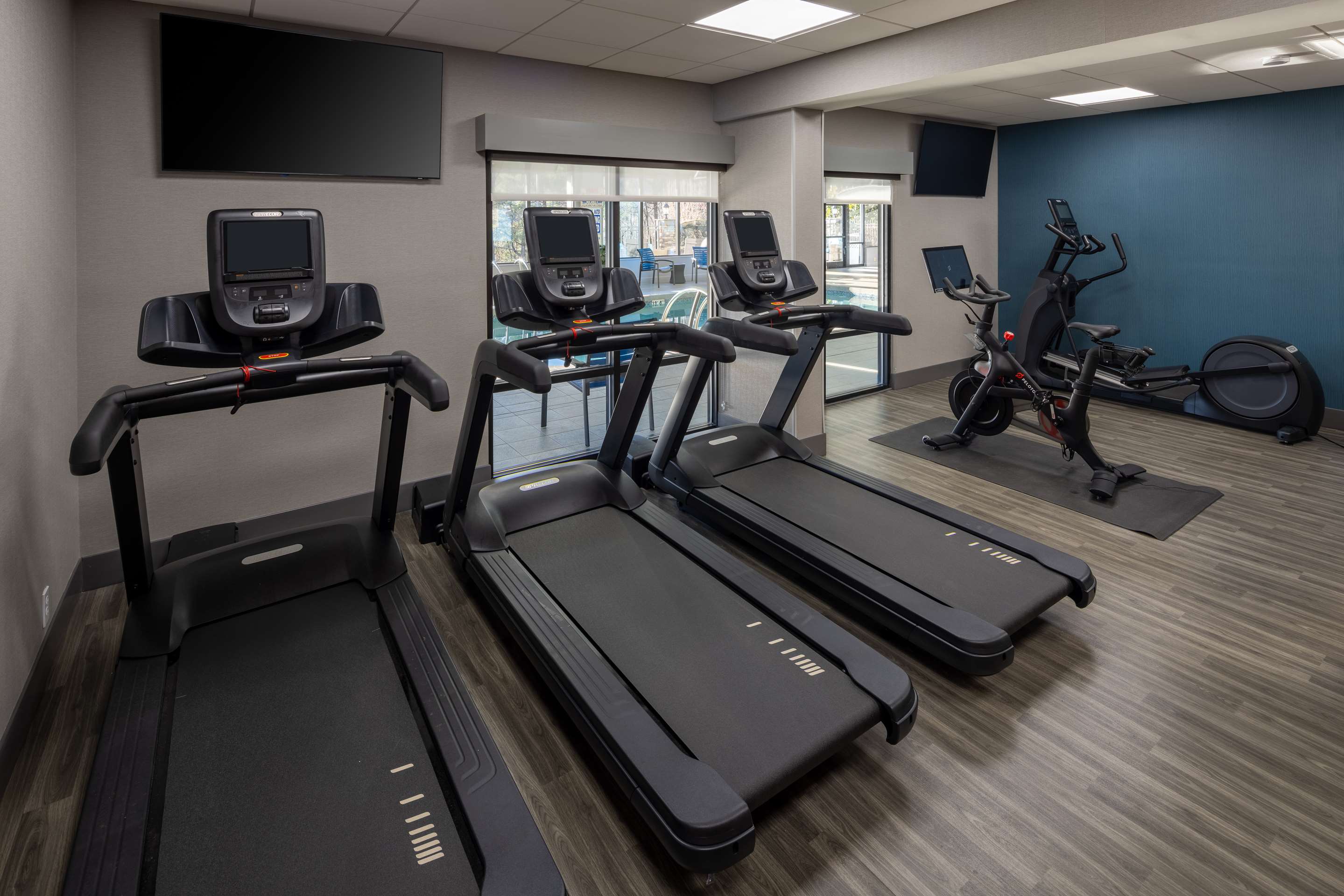 Health club fitness center gym | Hampton Inn Asheville-Tunnel Road