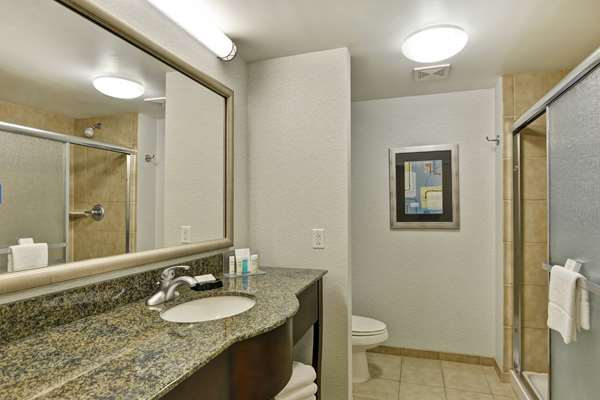  - Hampton Inn & Suites Wilkes-Barre - I-81, Exit 168