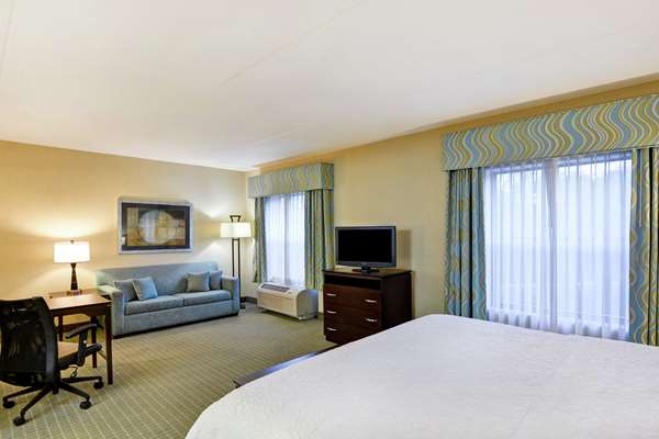  - Hampton Inn & Suites Wilkes-Barre - I-81, Exit 168