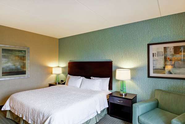  - Hampton Inn & Suites Wilkes-Barre - I-81, Exit 168