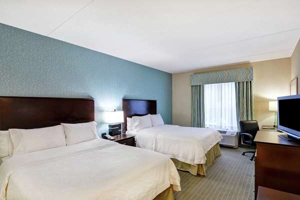  - Hampton Inn & Suites Wilkes-Barre - I-81, Exit 168