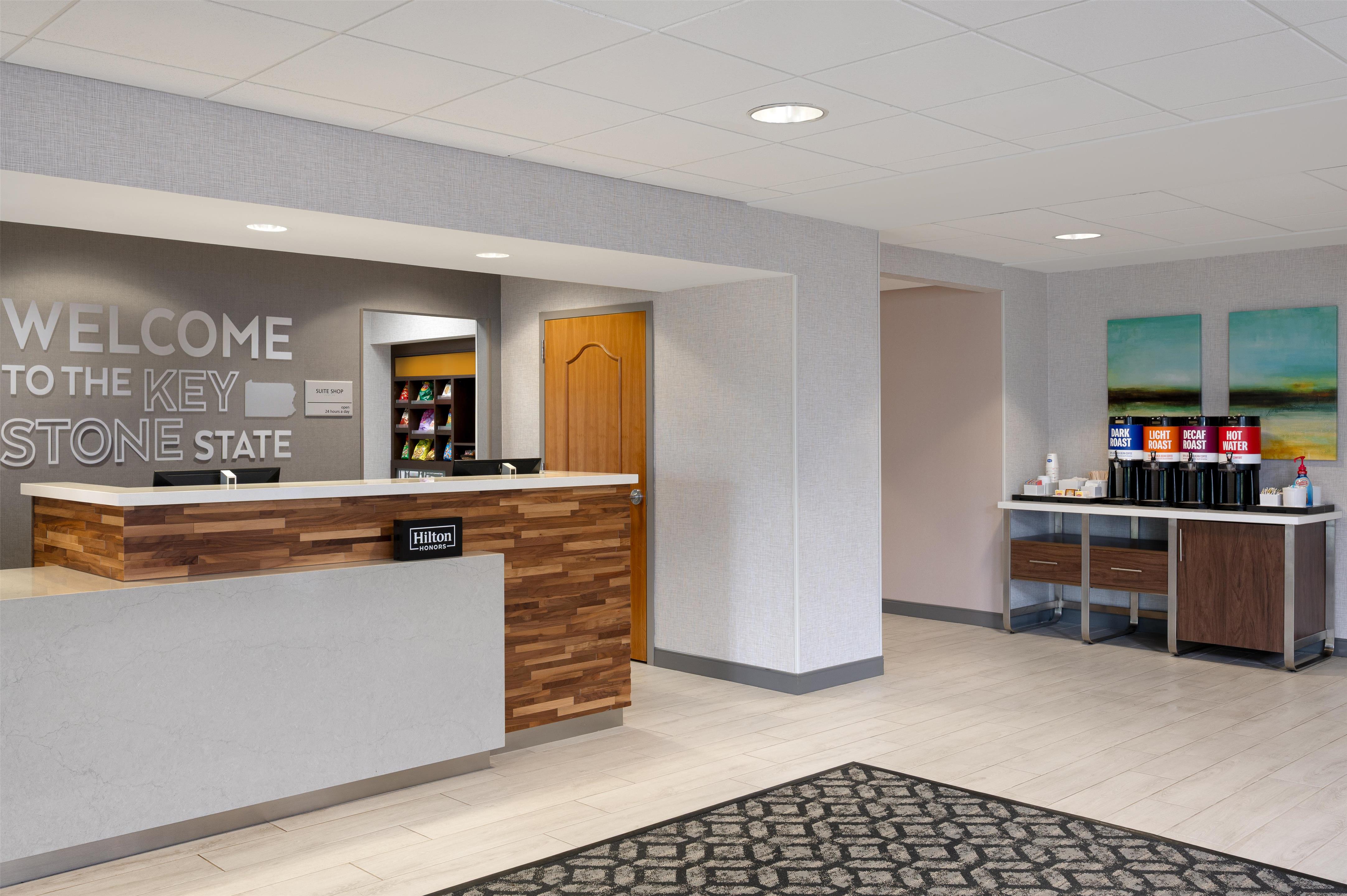 Reception | Hampton Inn & Suites Wilkes-Barre/Scranton
