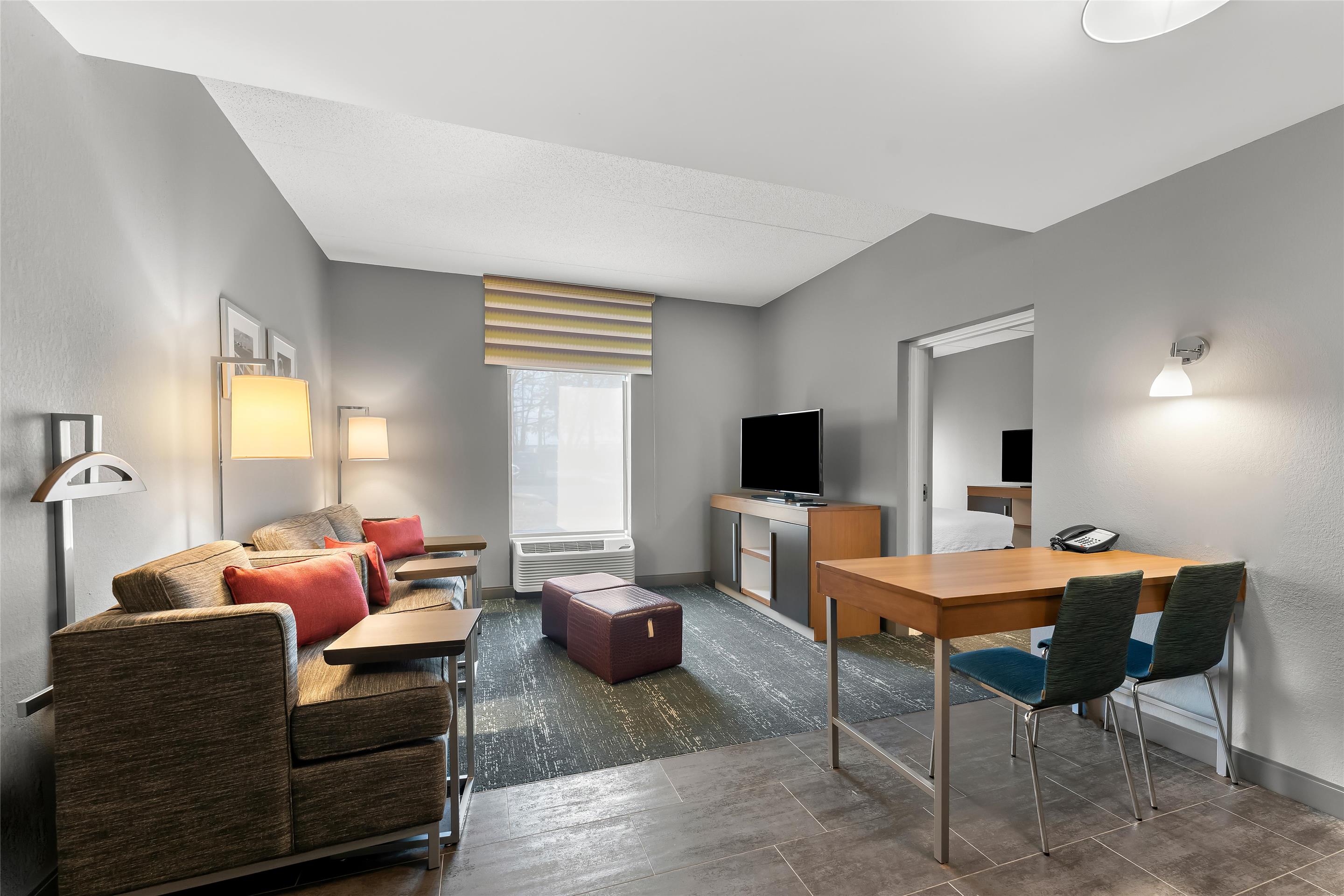 Guest room