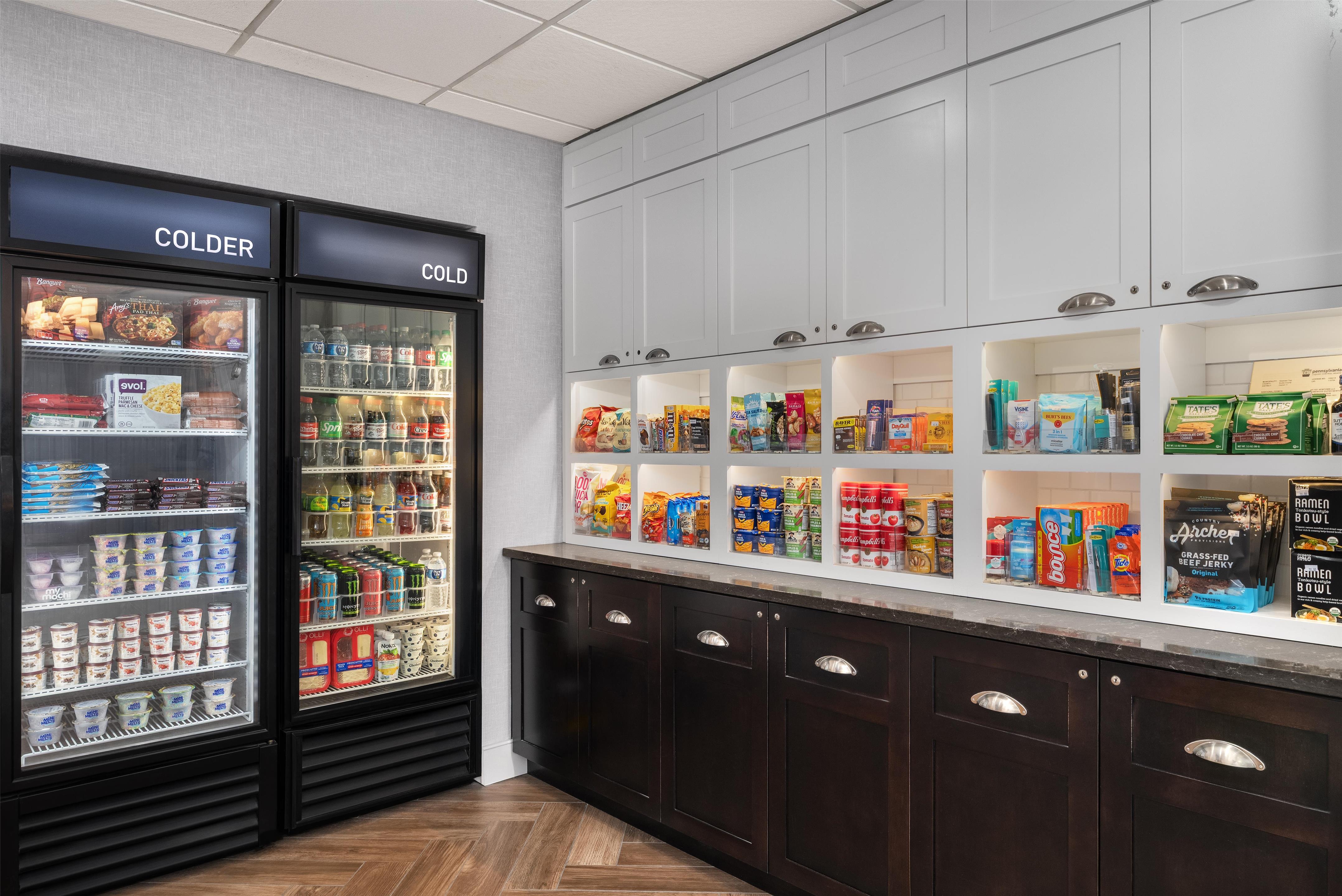 Restaurant | Homewood Suites by Hilton Newtown - Langhorne, PA