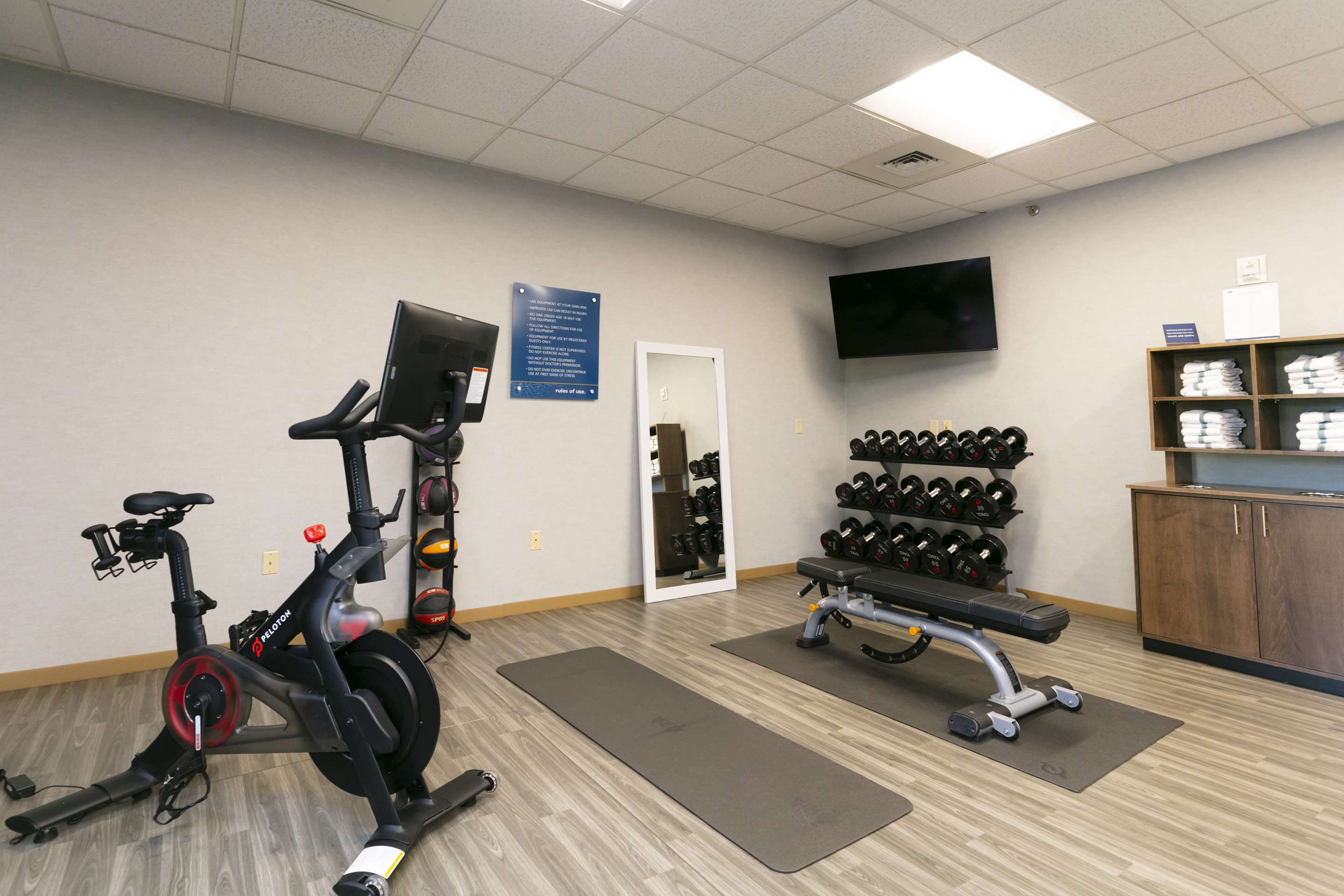 Health club fitness center gym | Hampton Inn Scranton at Montage Mountain