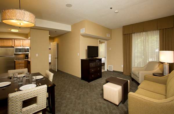  - Homewood Suites by Hilton Alexandria