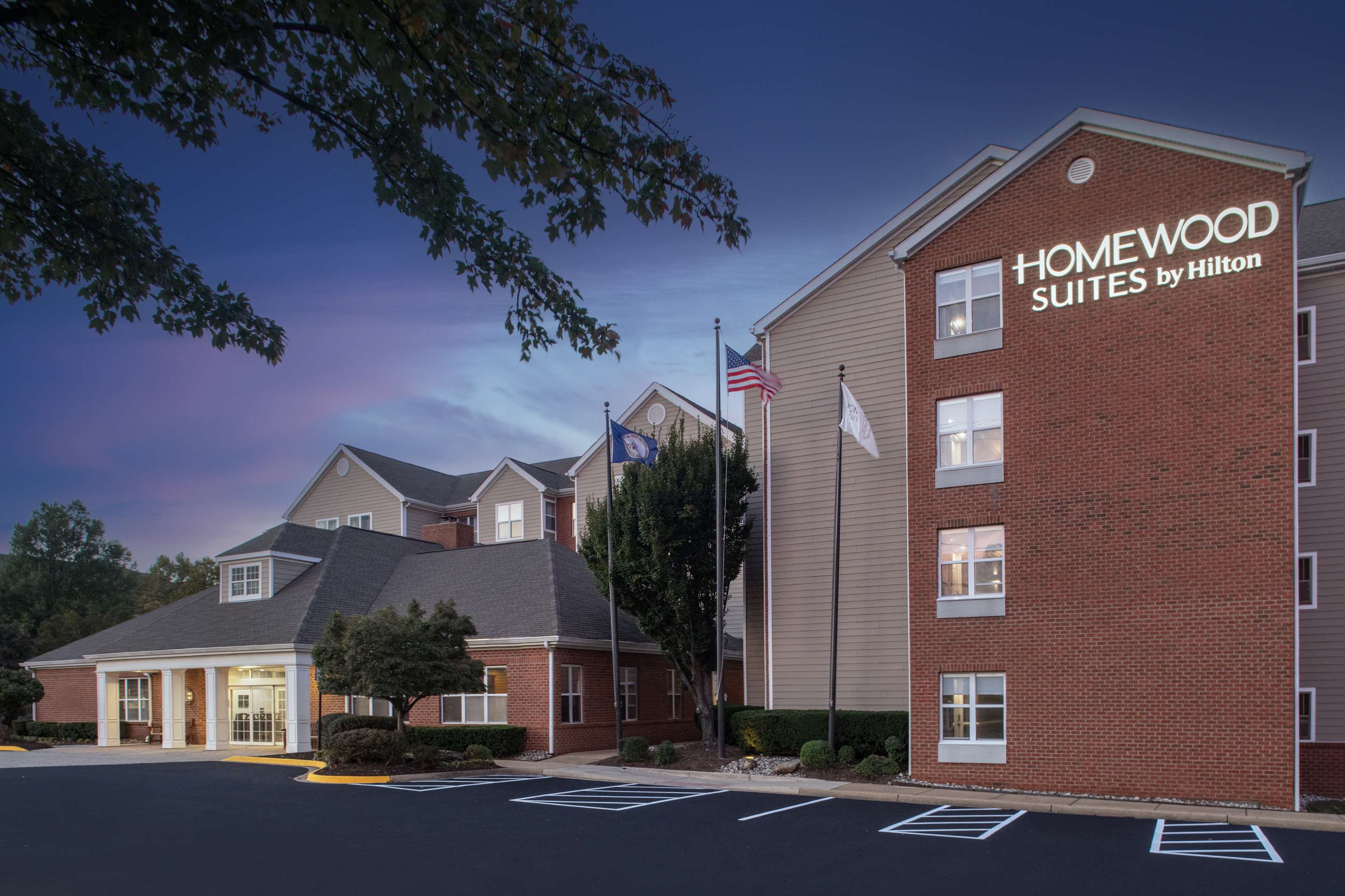 Exterior | Homewood Suites by Hilton Alexandria / Pentagon South