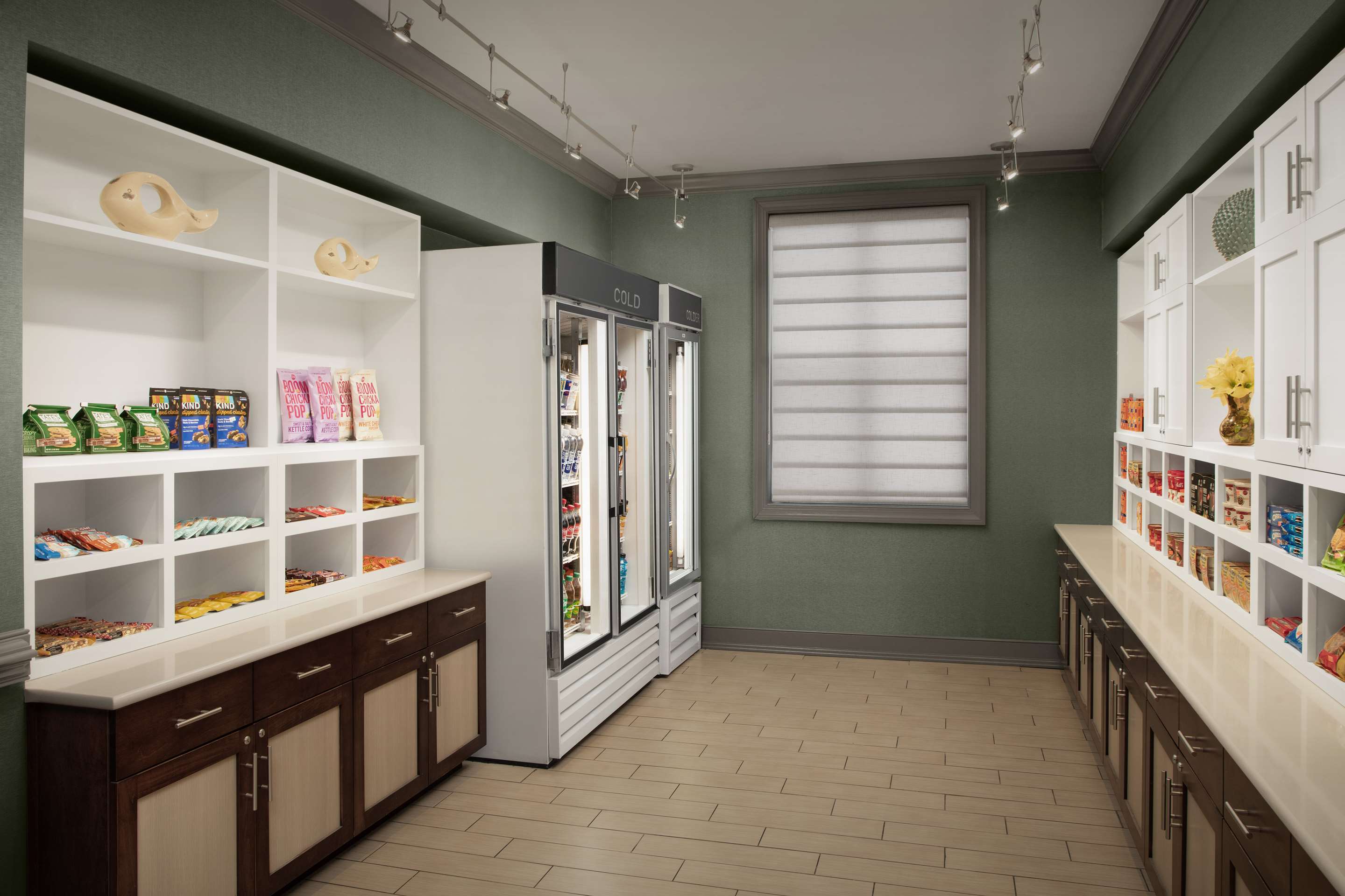 Restaurant | Homewood Suites by Hilton Alexandria / Pentagon South