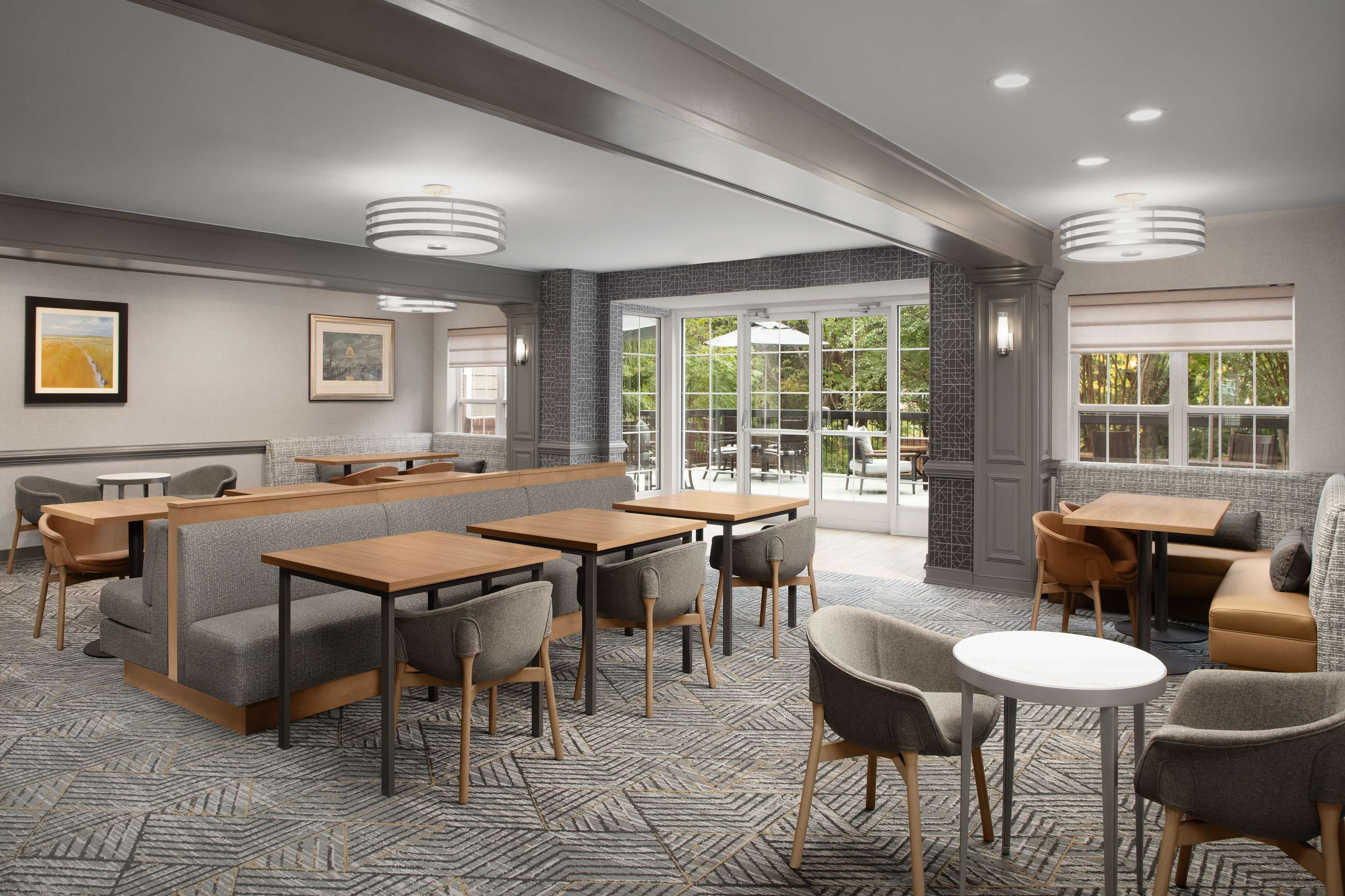 Breakfast Area | Homewood Suites by Hilton Alexandria / Pentagon South