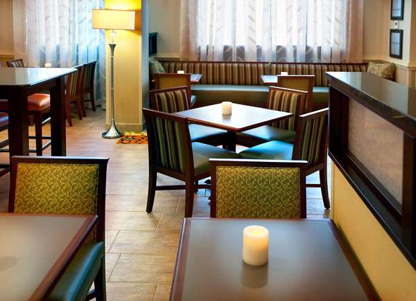 Restaurant - Hampton Inn Alexandria
