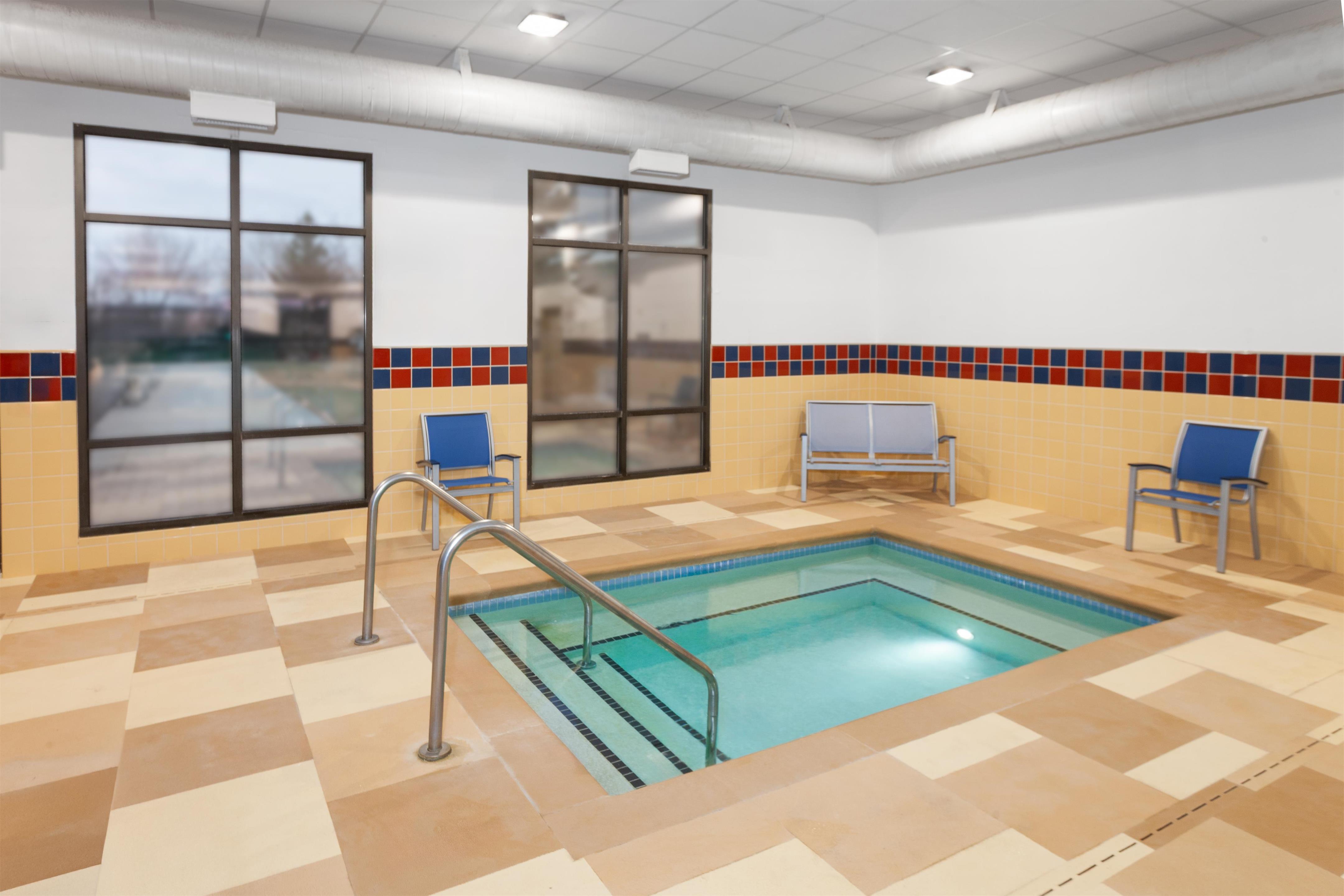 Recreational Facility | Hampton Inn & Suites Alexandria
