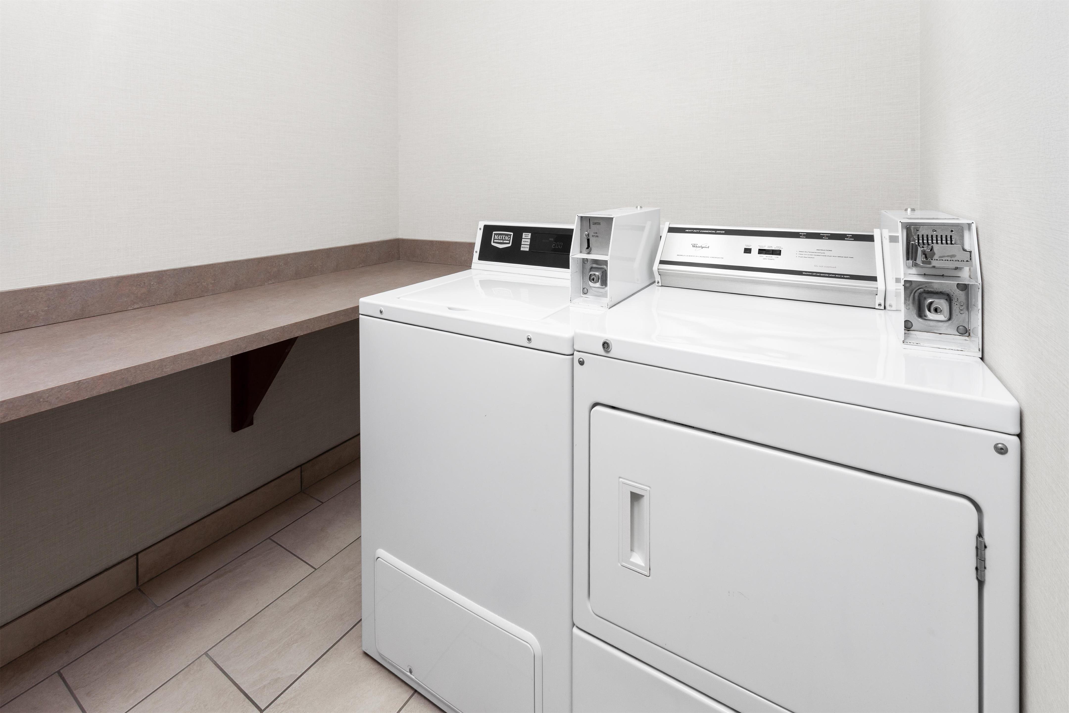 Laundry | Hampton Inn & Suites Alexandria