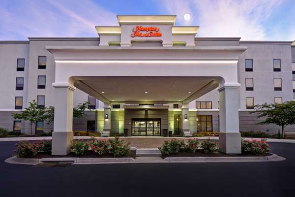 Exterior view - Hampton Inn & Suites South Columbia