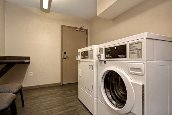  - Hampton Inn & Suites South Columbia