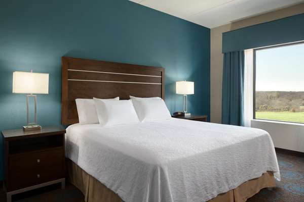  - Hampton Inn & Suites Edgewood - I-95, Exit 77