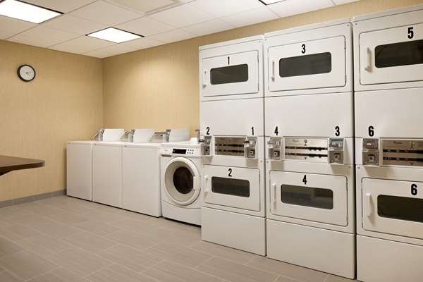  - Hampton Inn & Suites Edgewood - I-95, Exit 77