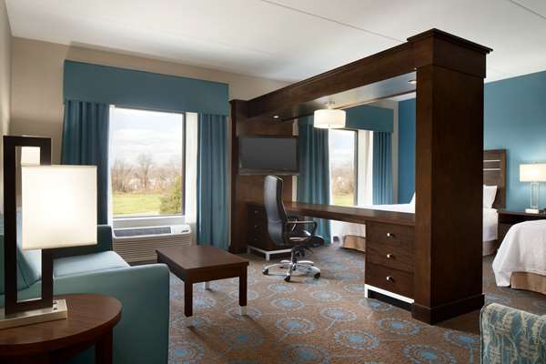  - Hampton Inn & Suites Edgewood - I-95, Exit 77